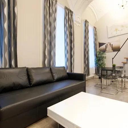 Flatiron Building - By Hi5 *