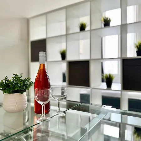 Flatiron Building - By Hi5 Βουδαπέστη