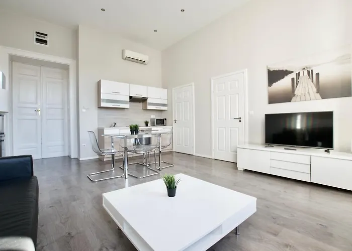 Flatiron Building - By Hi5 Apartamento Budapest