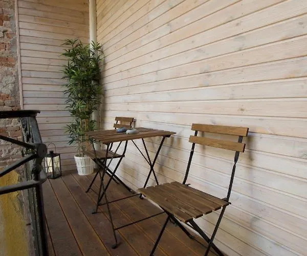 Flatiron Building - By Hi5 Budapest