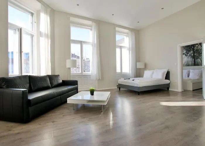 Flatiron Building - By Hi5 Apartament *